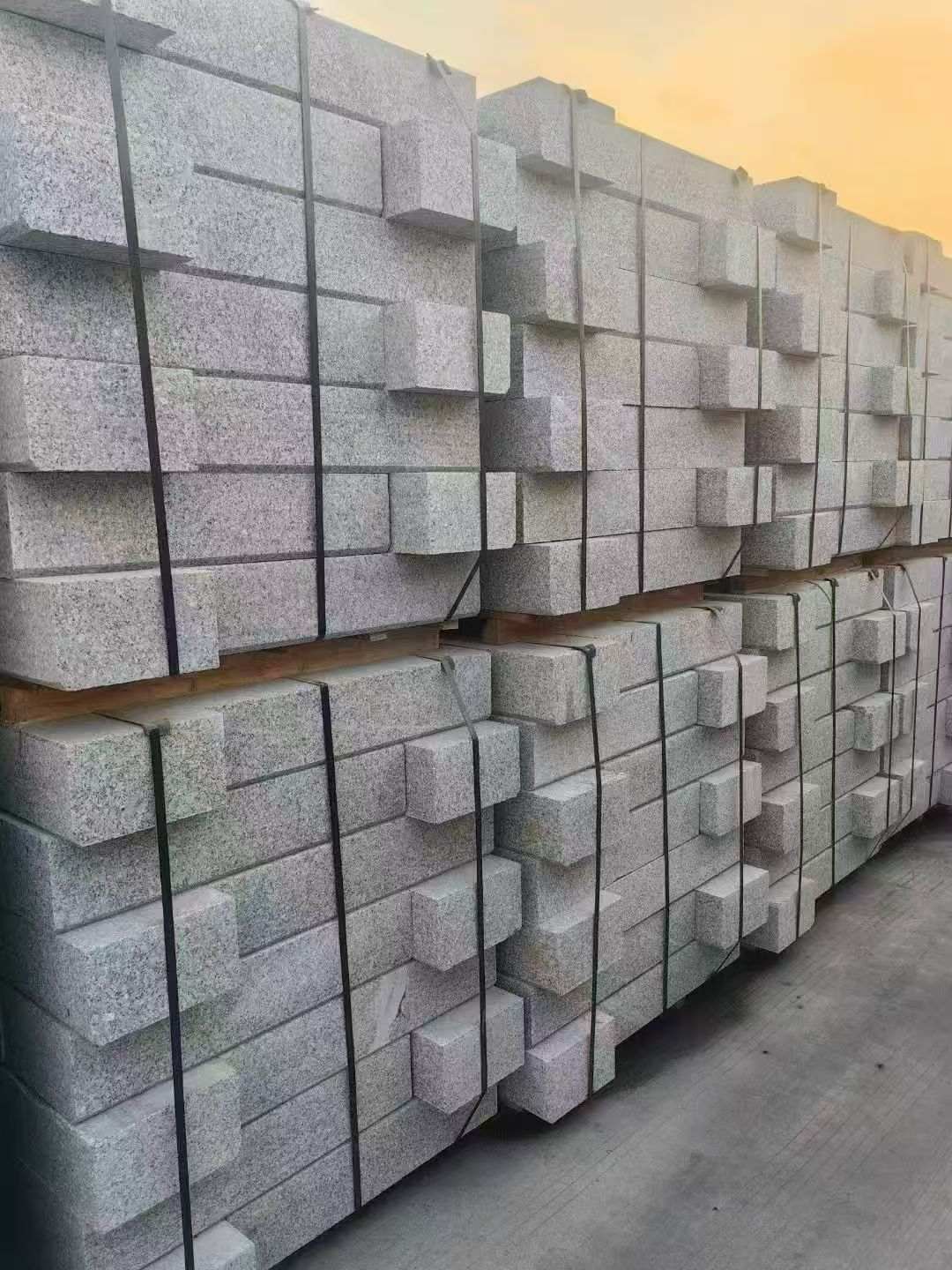 淮南 芝麻白路沿石