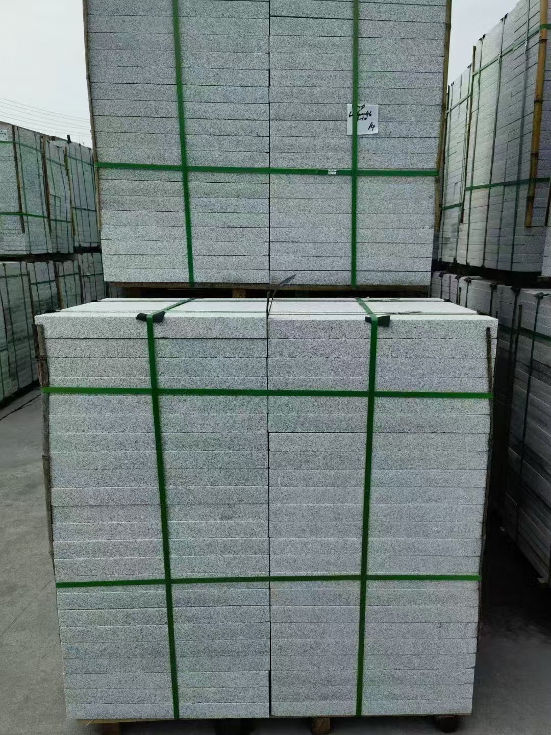 淮南 火烧面地铺石，街道广场园林市政工程板，1.8~5.0厚均有现货