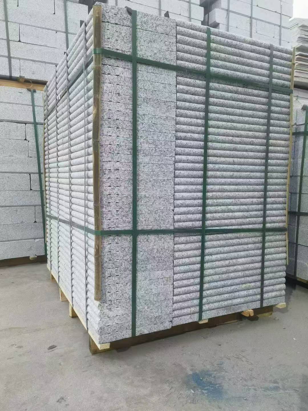 淮南 芙蓉白3公分厚磨圆边、拉槽，楼梯踏步